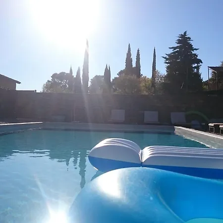 Holiday home Les Pins Domaine Russol *