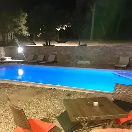 Les Pins Domaine Russol Holiday home Laure-Minervois