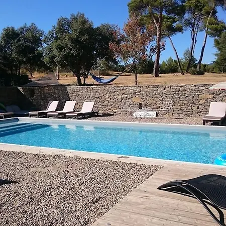Les Pins Domaine Russol * Laure-Minervois