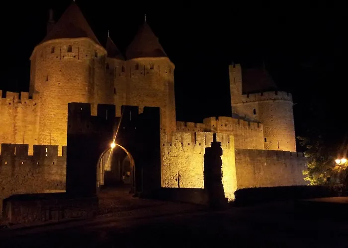 Дом отдыха Les Pins Domaine Russol *