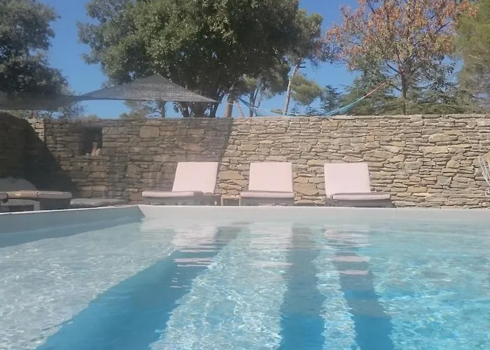 Les Pins Domaine Russol Дом отдыха Laure-Minervois
